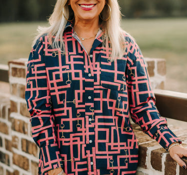 Geometric Horsebit Top
